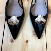 "She Sells Seashells" Shoe Clips - Alice Bow